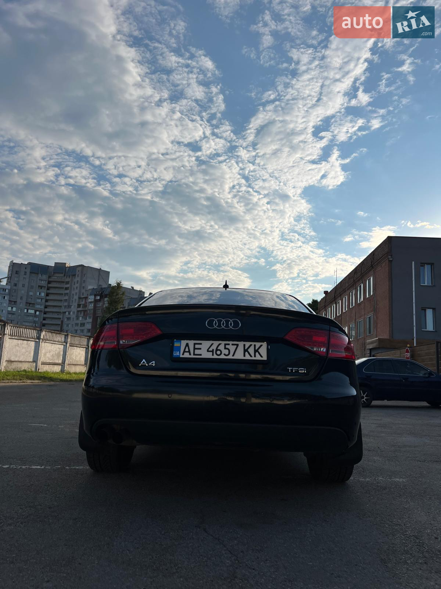Audi A4 2010 VIN WAUZZZ8KXBN015227 фото оголошення 18 з 28