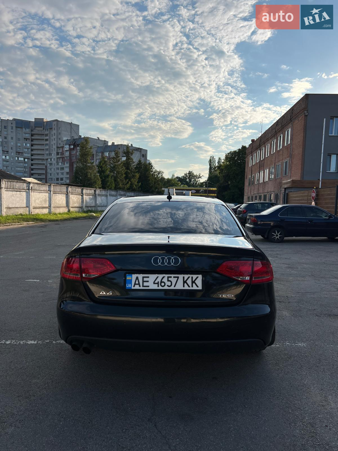 Audi A4 2010 VIN WAUZZZ8KXBN015227 фото оголошення 17 з 28