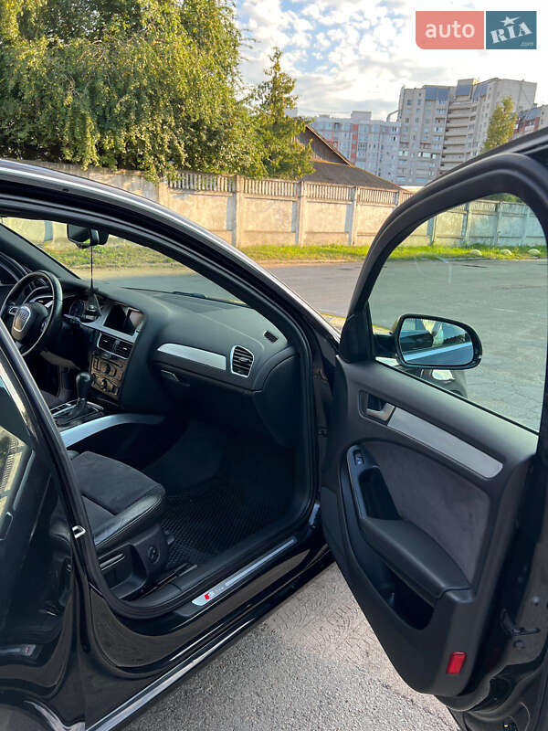 Седан Audi A4 2010 в Чернигове