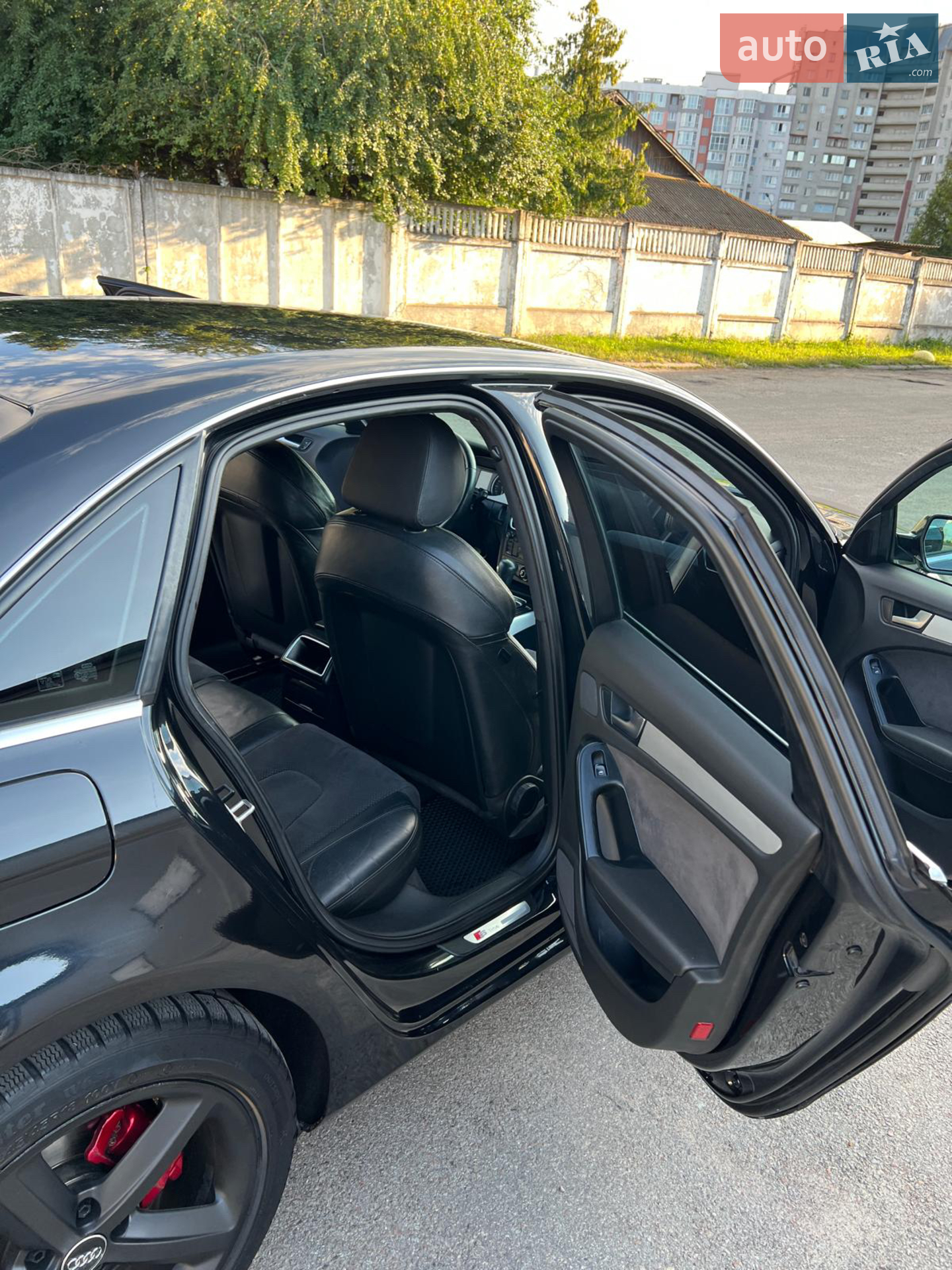 Audi A4 2010 VIN WAUZZZ8KXBN015227 фото оголошення 12 з 28