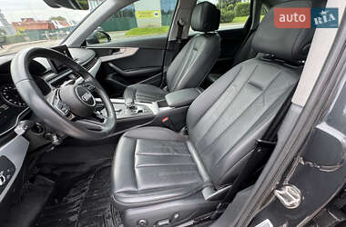 Седан Audi A4 2017 в 