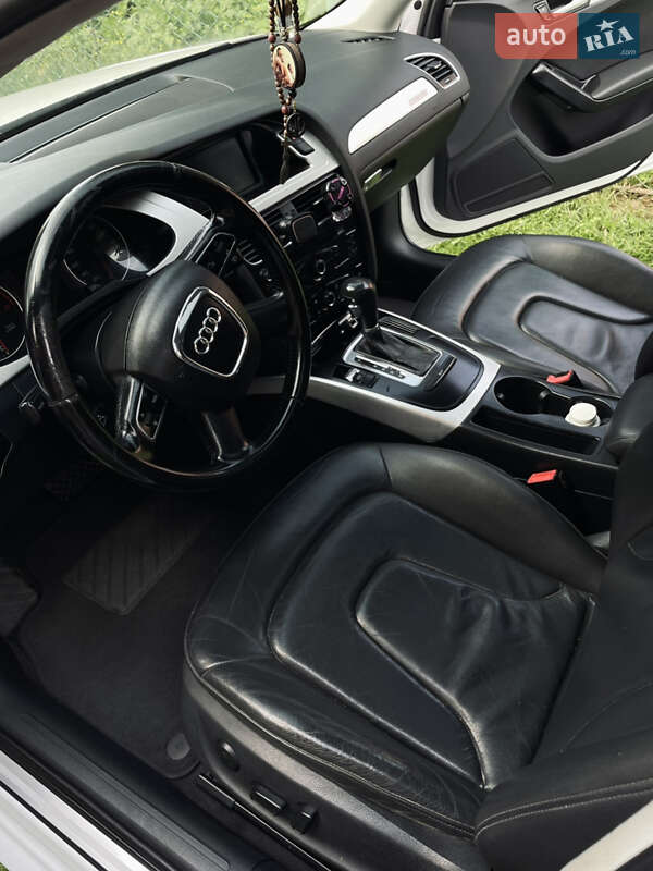 Седан Audi A4 2011 в Трускавце