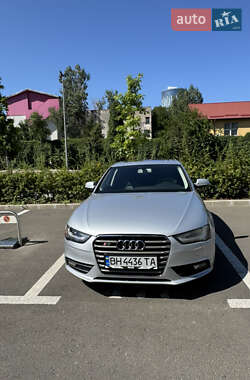 Седан Audi A4 2012 в 