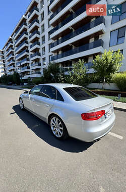 Седан Audi A4 2012 в 