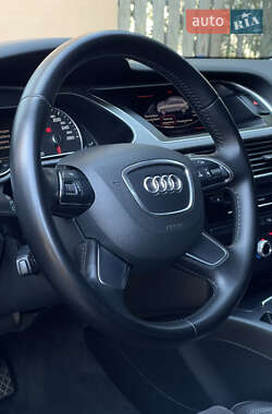 Универсал Audi A4 2012 в 