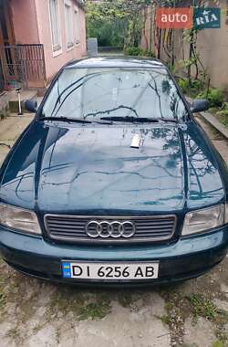 Седан Audi A4 1995 в 