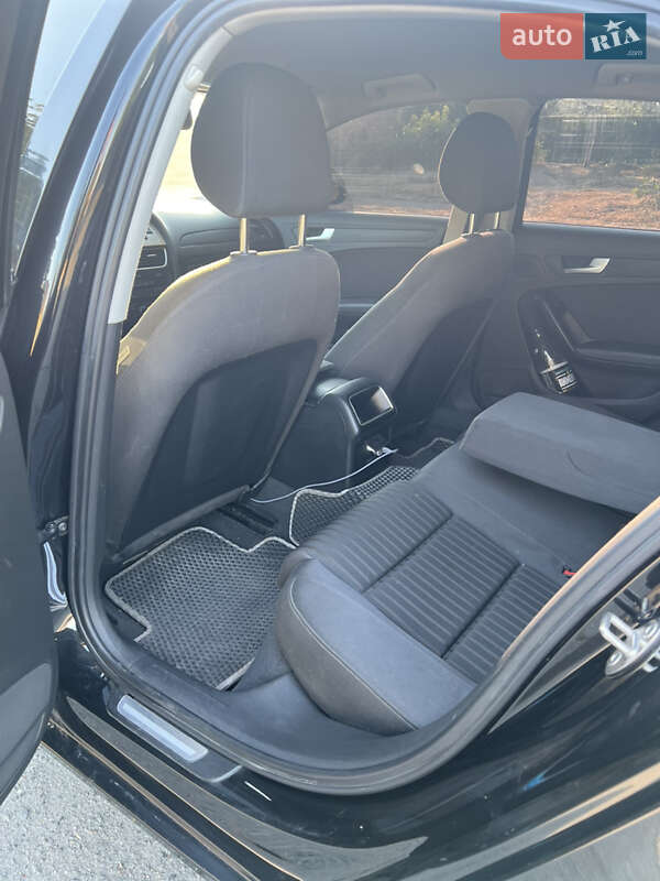 Седан Audi A4 2008 в Ватутино