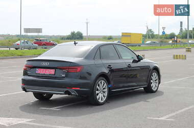 Седан Audi A4 2018 в 