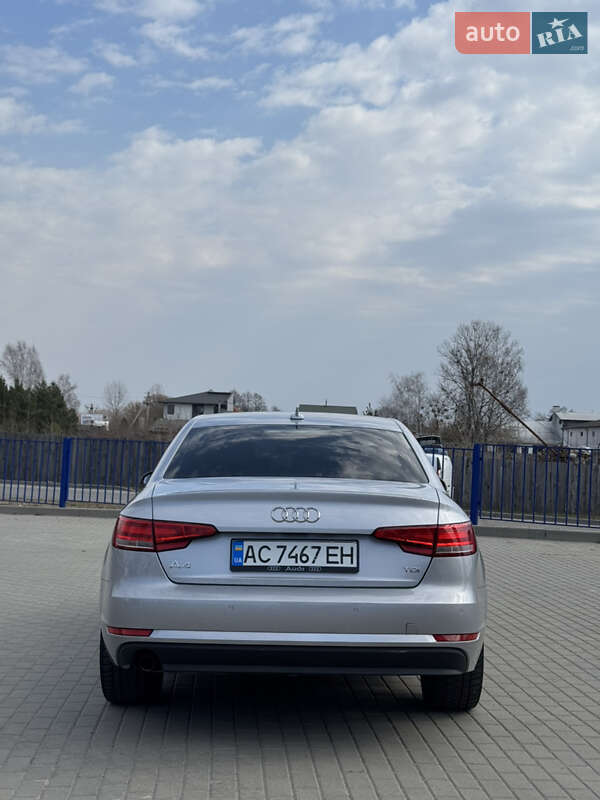 Седан Audi A4 2016 в Ковеле