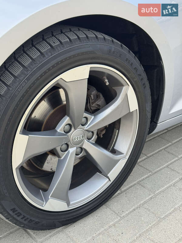 Седан Audi A4 2016 в Ковеле