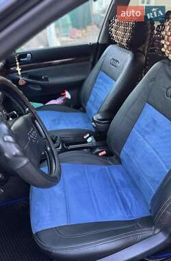 Седан Audi A4 1996 в 