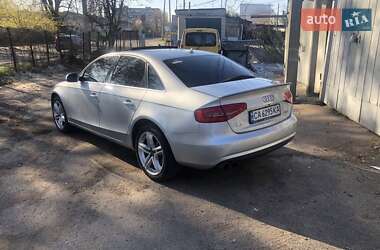 Седан Audi A4 2012 в 