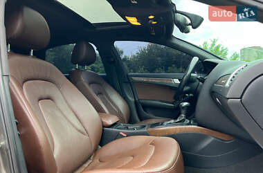 Седан Audi A4 2013 в 