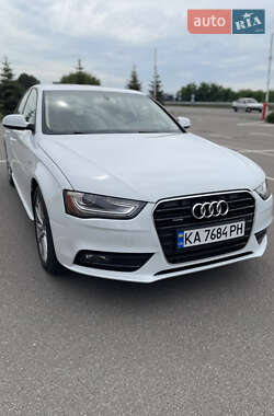 Седан Audi A4 2015 в Києві