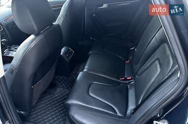 Седан Audi A4 2012 в Новгород-Северском