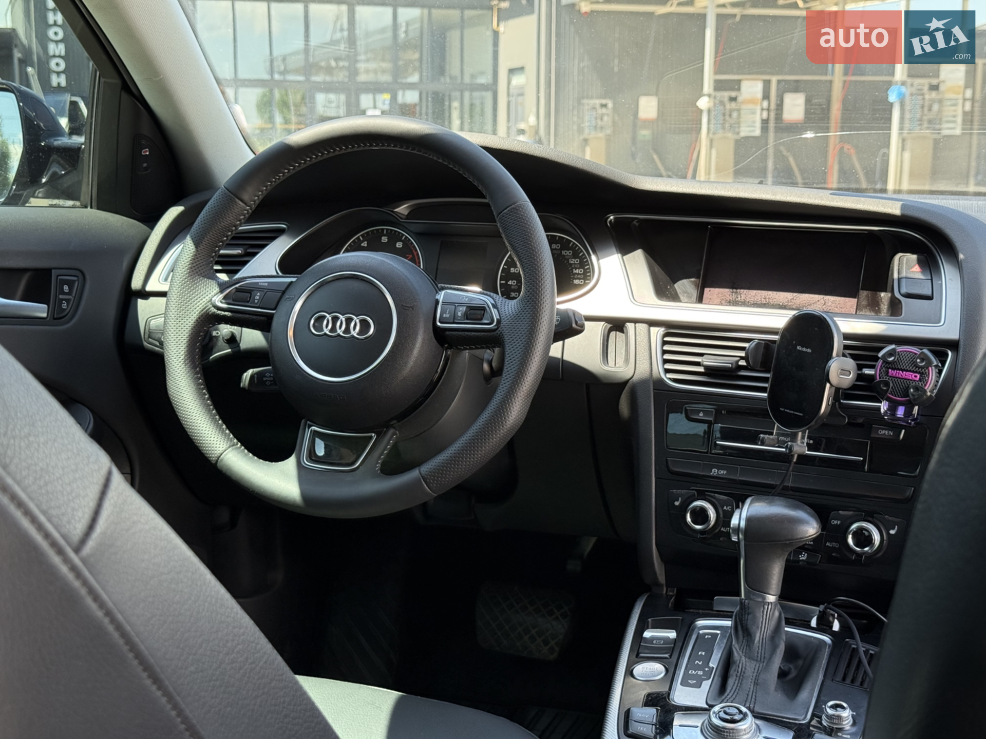 2014 Audi A4 - мініатюра 15