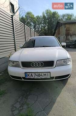 Седан Audi A4 1998 в Киеве
