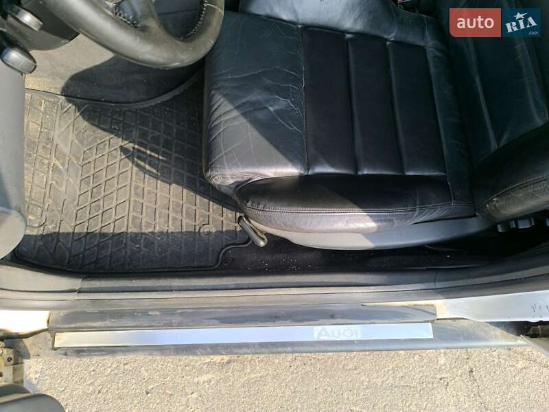 Седан Audi A4 1998 в Києві фото 29 Седан Audi A4 1998 в Києві
