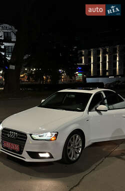 Седан Audi A4 2012 в Рівному