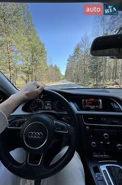 Седан Audi A4 2012 в 