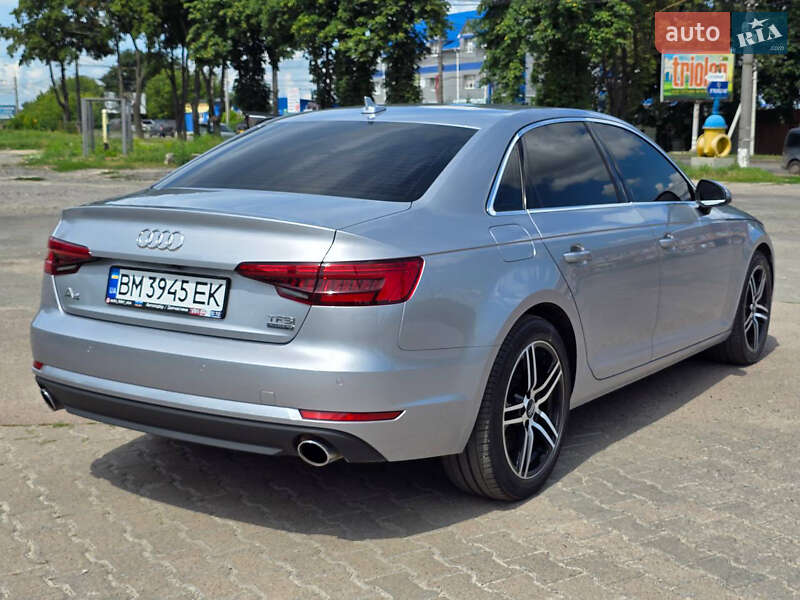 Седан Audi A4 2016 в Сумах
