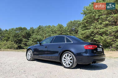 Седан Audi A4 2013 в 