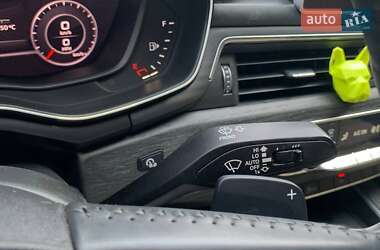 Седан Audi A4 2017 в 