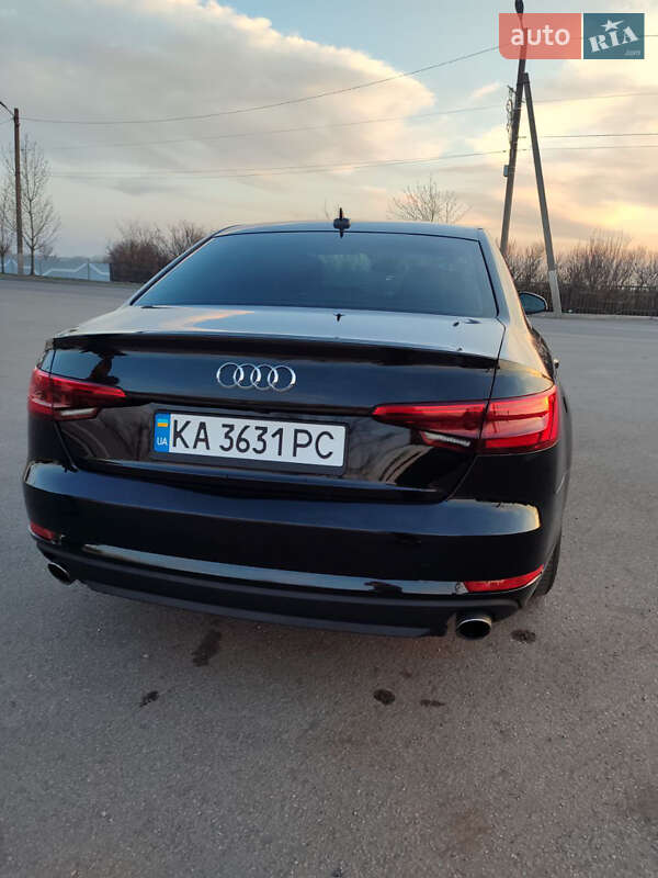 Седан Audi A4 2016 в Павлограде