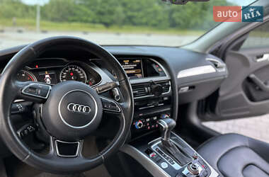 Седан Audi A4 2014 в Львові