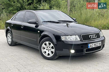 Седан Audi A4 2001 в 