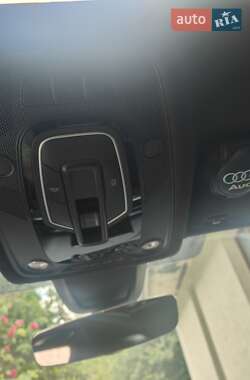 Седан Audi A4 2017 в 