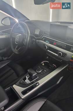 Седан Audi A4 2017 в 