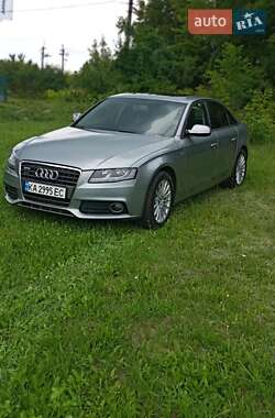 Седан Audi A4 2010 в Ніжині