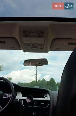 Седан Audi A4 2010 в 