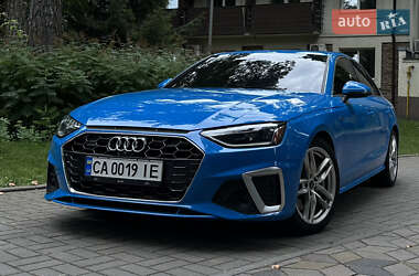 Седан Audi A4 2022 в Черкассах