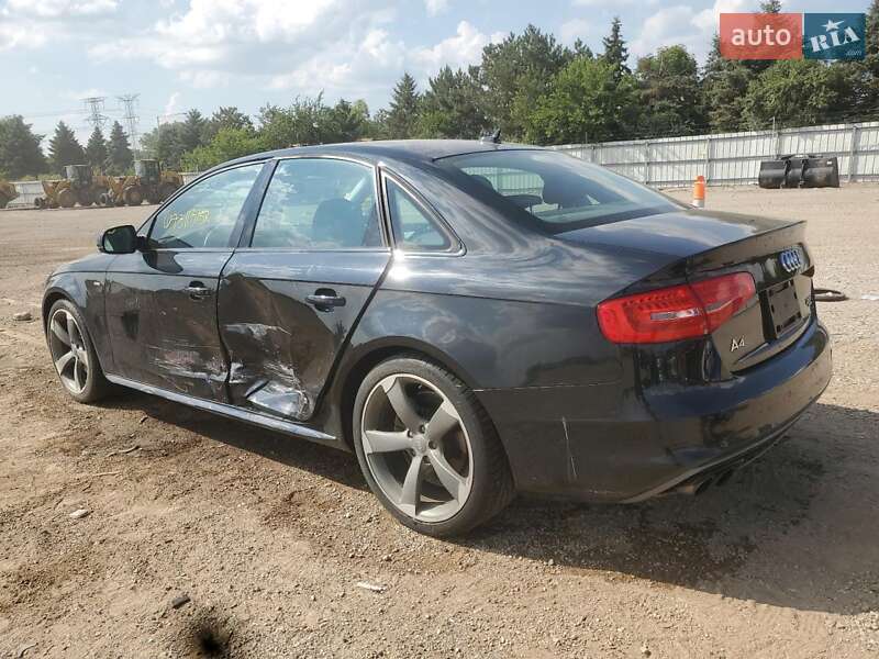 Седан Audi A4 2013 в Львове