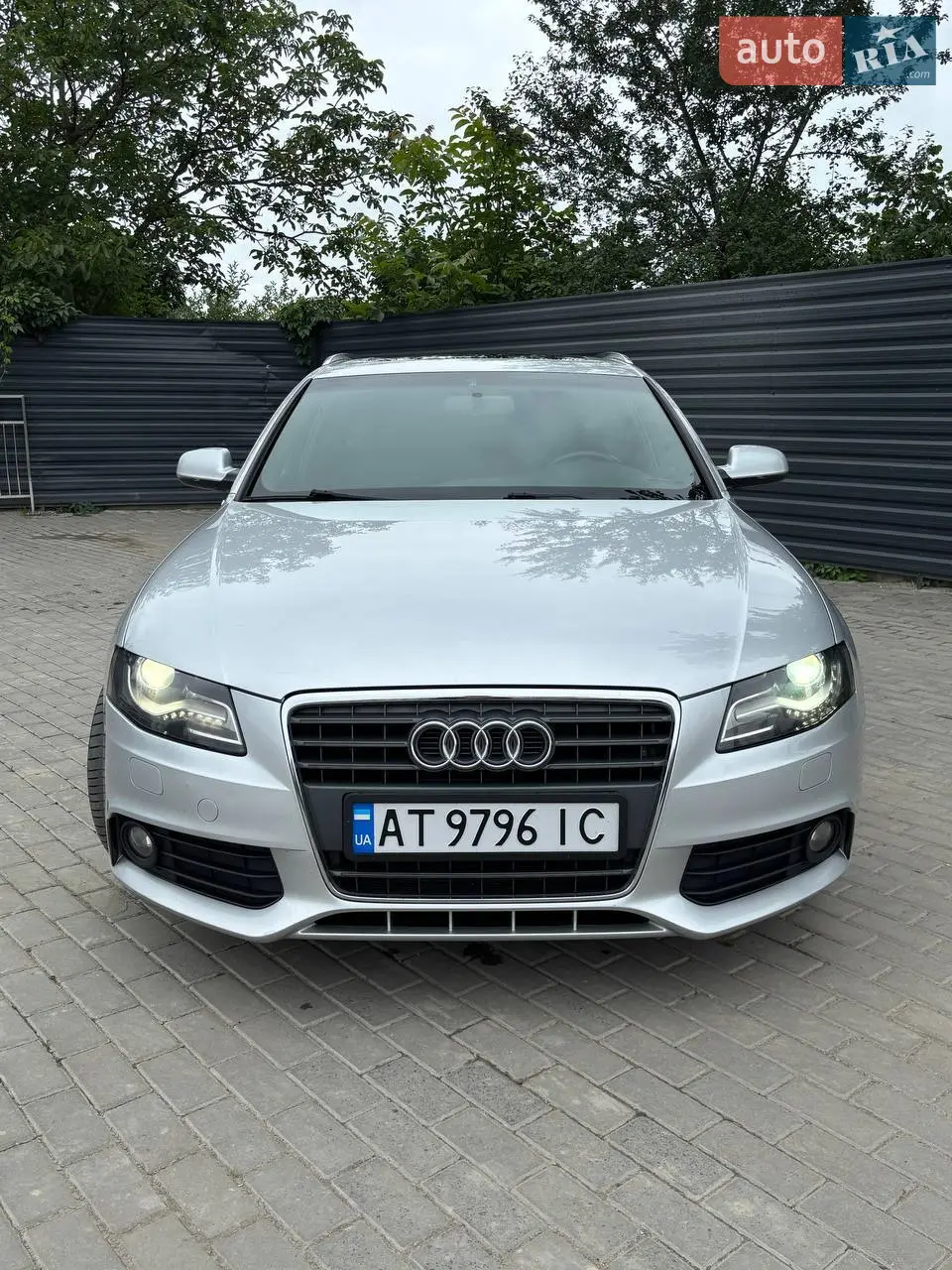 2011 Audi A4 - мініатюра 10