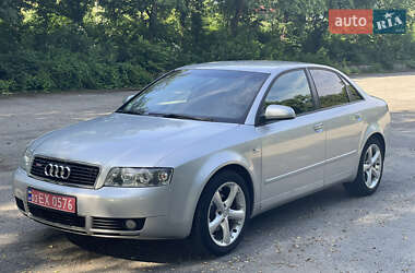 Седан Audi A4 2004 в 