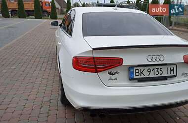 Седан Audi A4 2014 в 