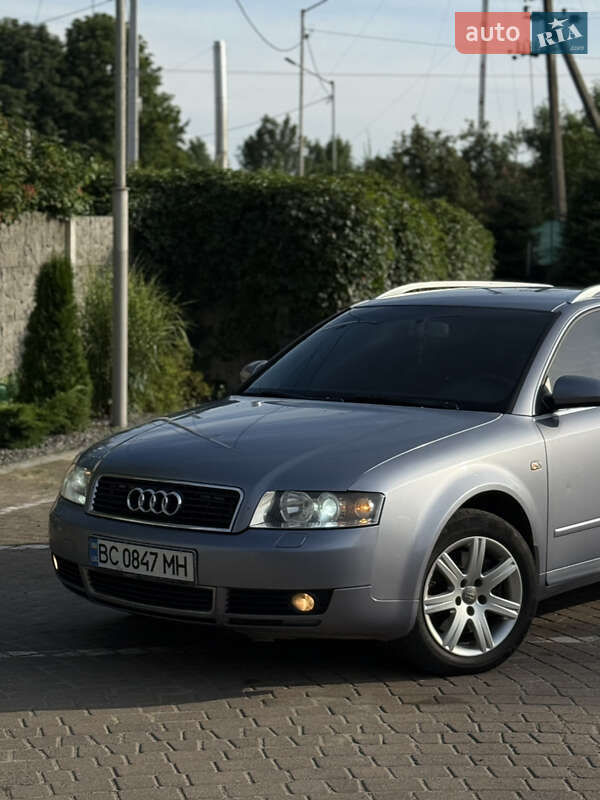 Универсал Audi A4 2003 в Яворове