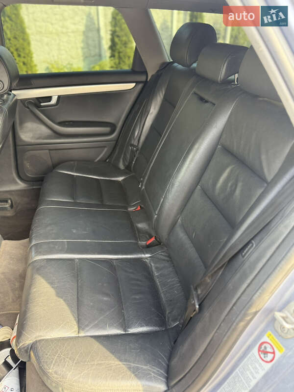 Универсал Audi A4 2003 в Яворове