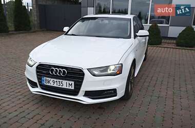 Седан Audi A4 2014 в Сарнах
