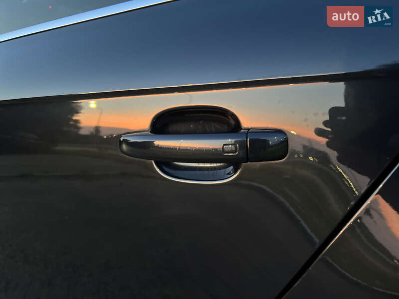 Седан Audi A4 2014 в Тернополе