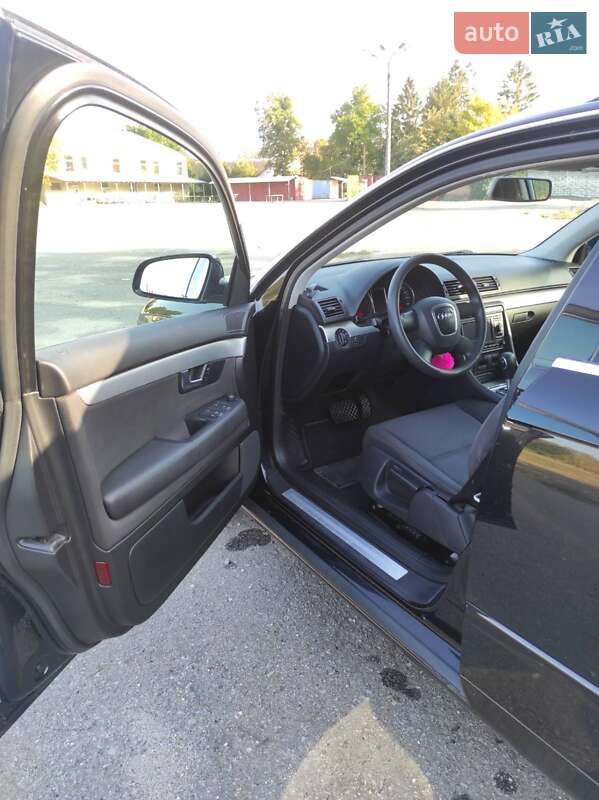 Универсал Audi A4 2006 в Новой Ушице