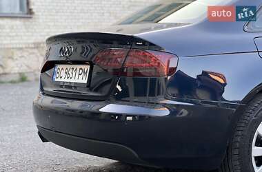Седан Audi A4 2011 в 