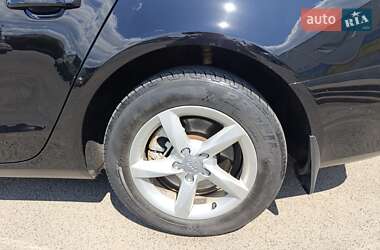 Универсал Audi A4 2013 в 