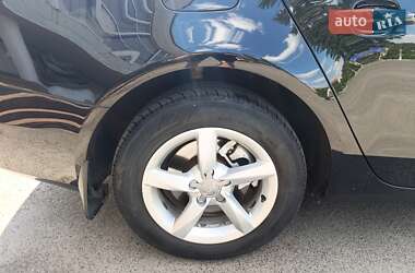 Универсал Audi A4 2013 в 
