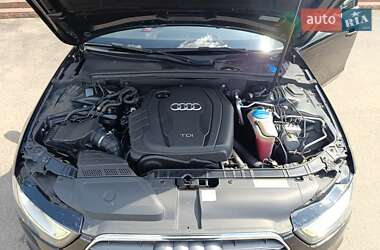 Универсал Audi A4 2013 в 