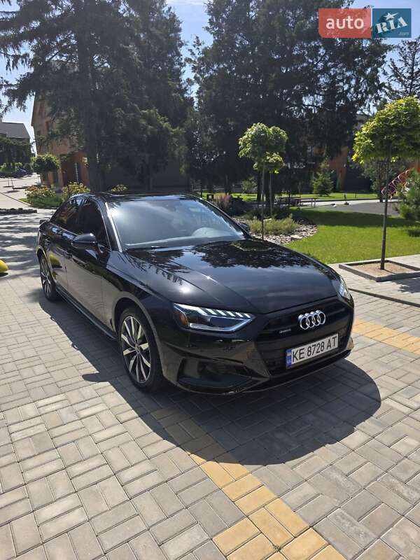 Audi A4 2022
