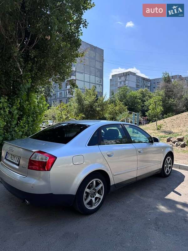 Седан Audi A4 2002 в Запорожье